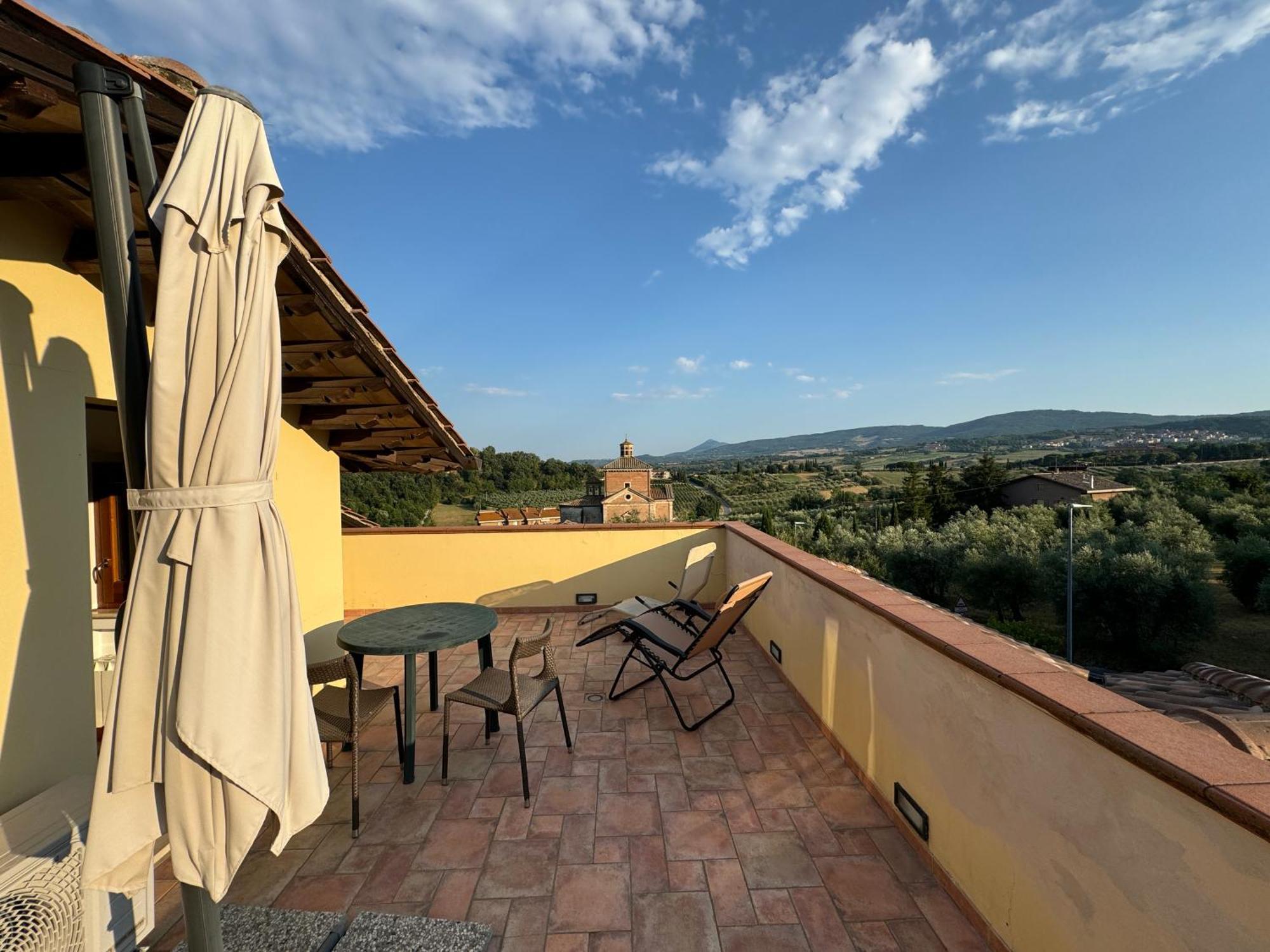 Madonna Della Rosa Apartment Chianciano Terme Ngoại thất bức ảnh