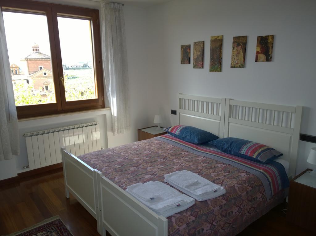 Madonna Della Rosa Apartment Chianciano Terme Phòng bức ảnh
