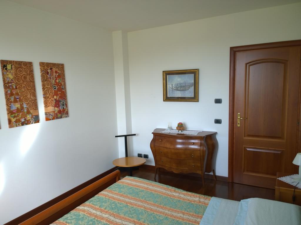 Madonna Della Rosa Apartment Chianciano Terme Phòng bức ảnh